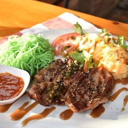 สเต๊กหมูหมี่หยก