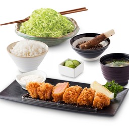 ชุดแซลมอนคัทสึ