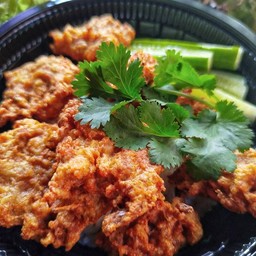 ข้าวหมูสับปั้นก้อนทอด