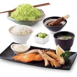 ชุดแซลมอนสเต็ก