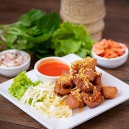 หมูสามชั้นทอด.