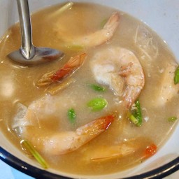 ต้มยำกุ้งแชบ๊วยสูตรระนอง  Ranong Tom Yum river shrimp