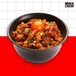 ข้าวผัดกิมจิไก่ทอด  รสเผ็ด + ไข่ดองซีอิ๊ว