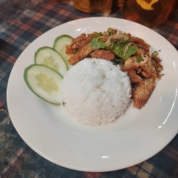 ข้าวยำไก่แซ่บ