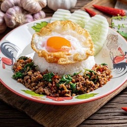 กะเพราหมูสับ
