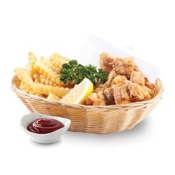 ไก่ทอดคาราอาเกะและมันฝรั่งทอด