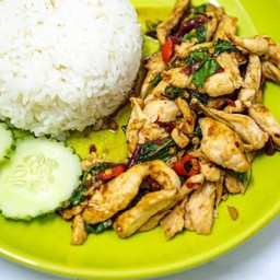 ข้าวกะเพราไก่