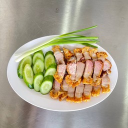 หมูกรอบล้วน จานเล็ก