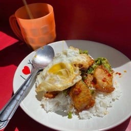 เจ้ณี อาหารตามสั่ง
