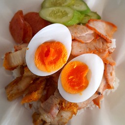 ข้าวหมูแดง ไข่1ฟอง