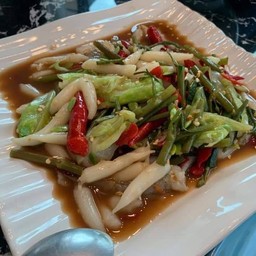 ตำด๋องแด๊ง ผักลวก