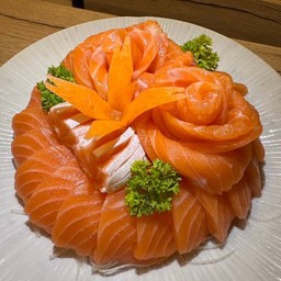 แซลม่อนซาชิมิ L ( 1000 g )