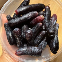Rte Witch Finger Grapes
