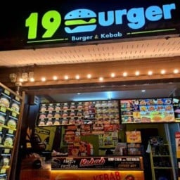 19 Burger ลาดบัวขาว