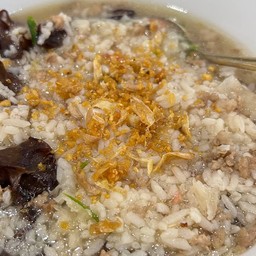 ข้าวต้มหมูสับ