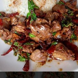 ข้าวกระเพราตับ