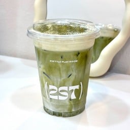 Premium Matcha Latte