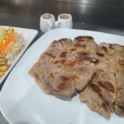 สเต็กหมูสันคอ ไซส์ XL