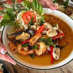 ผัดฉ่าทะเล