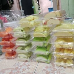 นุช ผลไม้พร้อมทาน -