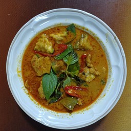 แกงเผ็ดลูกชิ้นปลาเจ Vegan