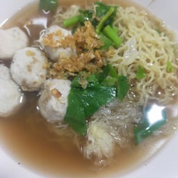 ก๋วยเตี๋ยว 3 หมู(ระบุเส้นได้ค่ะมาร์คมา)
