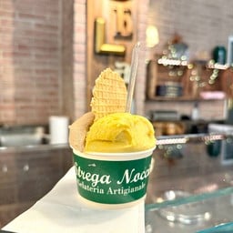 La Strega Nocciola Gelateria Artigianale