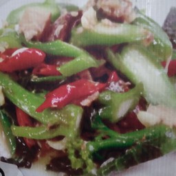 คะน้าปลาเค็ม
