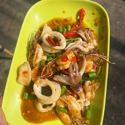 ผัดพริกแกงทะเล(เป็นกับ)