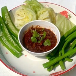 น้ำพริกตาแดง ผักลวก