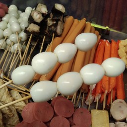 ไข่นกกระทา เสียบไม้