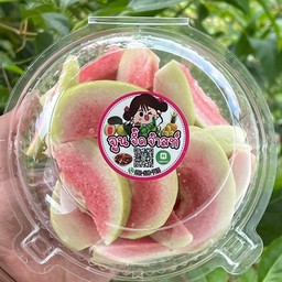 ฝรั่งไส้แดง หั่นพร้อมทาน
