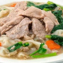 ราดหน้า( หมู/ไก่  )