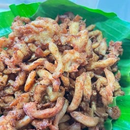ข้าวเหนียวหมูห่อใบตอง บขสเก่า
