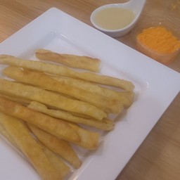 โรตีเฟรนฟราย+ดิปซอสชีส+นมข้นหวาน