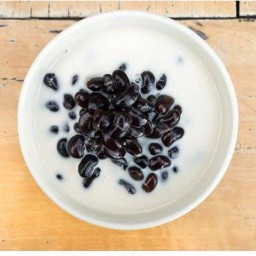 ถั่วดำน้ำกะทิ