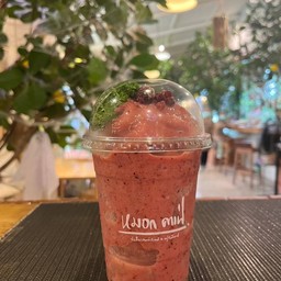 โยเกิร์ต เบอรี่