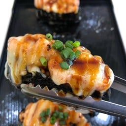 ซูชิแซลมอนสับเบิร์น