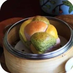 ปังเปีย 3 รส นึ่งสังขยานึ่งไข่เค็ม