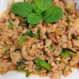 ข้าวราดลาบหมู