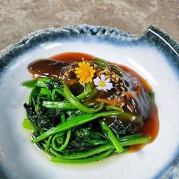 ปวยเล้งผัดเห็ดหอม