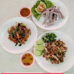 เซตผัดพริกขี้หนูกั้ง ผัดกระเพรา กั้งลวกจิ้ม ข้าวเปล่า