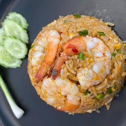 ข้าวผัดซอสน้ำพริกกุ้ง