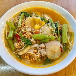 มาม่าต้มยำหมูสับ_ใส่ไข่