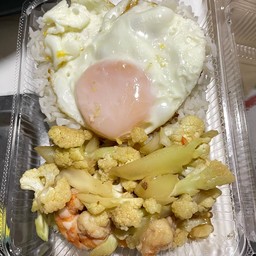 ร้านจุ๋มปื้ด เพลินเพลินคอนโด ม.กรุงเทพ