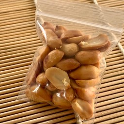 ถั่วทอด