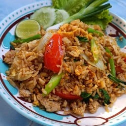 อร่อยแซ่บพุงแตก✌🏻อาหารตามสั่ง(บ้านติดต่อ) บ้านติดต่อ