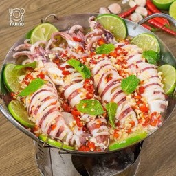 หมึกไข่นึ่งมะนาว