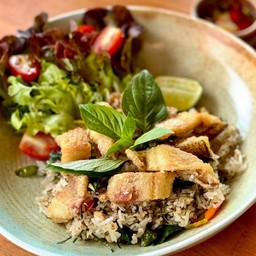 Fired Rice with Spicy Crispy River Fish