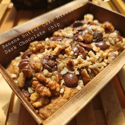 Banana butter Cake Mixednuts Dark Chocolate chip เค้กเนยกล้วยหอม 1โรฟ